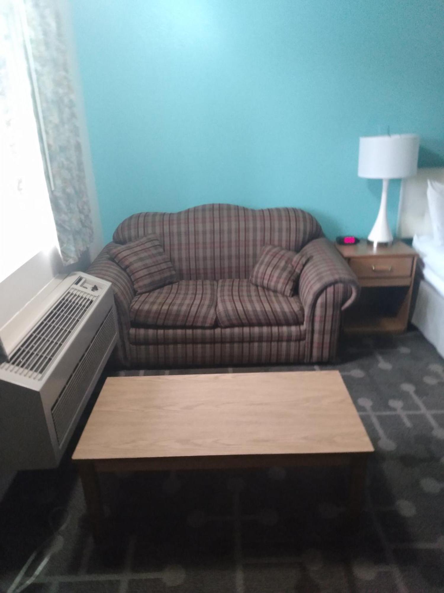 Howard Johnson By Wyndham Roseburg Ngoại thất bức ảnh