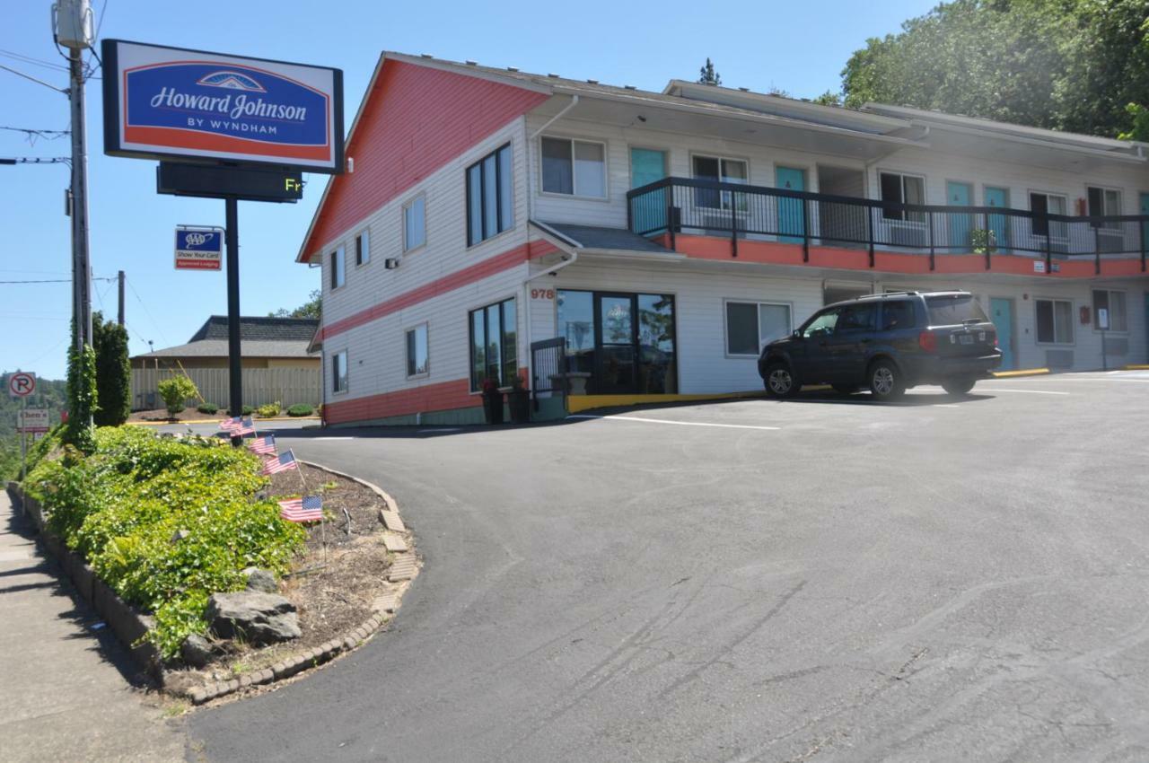 Howard Johnson By Wyndham Roseburg Ngoại thất bức ảnh