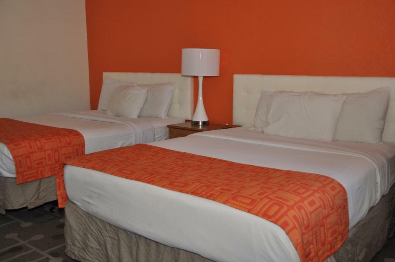 Howard Johnson By Wyndham Roseburg Ngoại thất bức ảnh